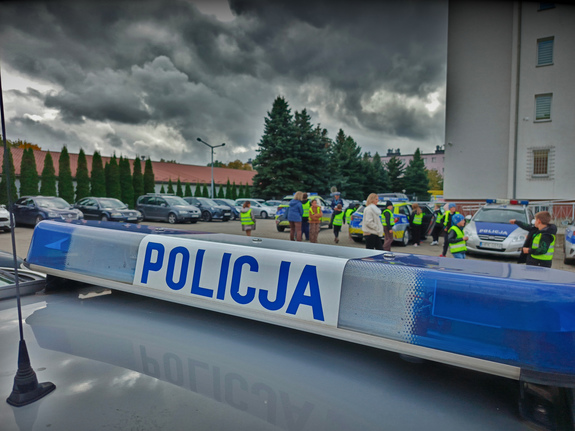 Dzieci z wizytą w ropczyckiej komendzie