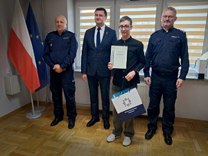 Laureaci konkursu „Bezpieczne wakacje 2025” odebrali nagrody