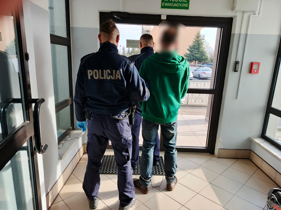Policjanci zatrzymali poszukiwanego 38-latka