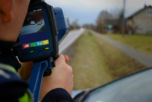 Pędził 125 km/h w obszarze zabudowanym
