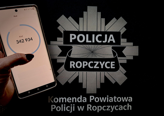 Fałszywy telefon z „banku” kosztował ponad 19 tysięcy złotych!